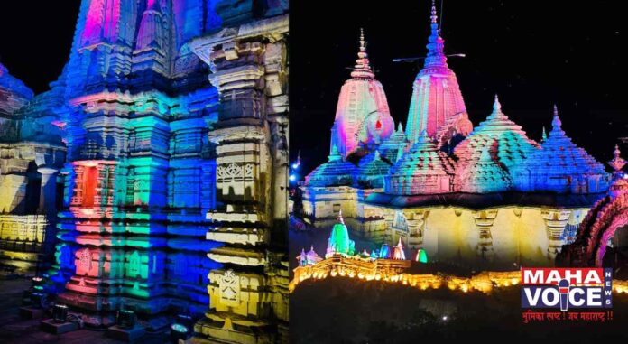 Gadmandir lit up with attractive electric lighting